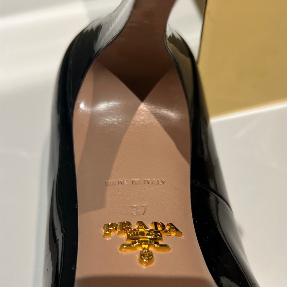 Prada Black Patent Leather Heels - image 5
